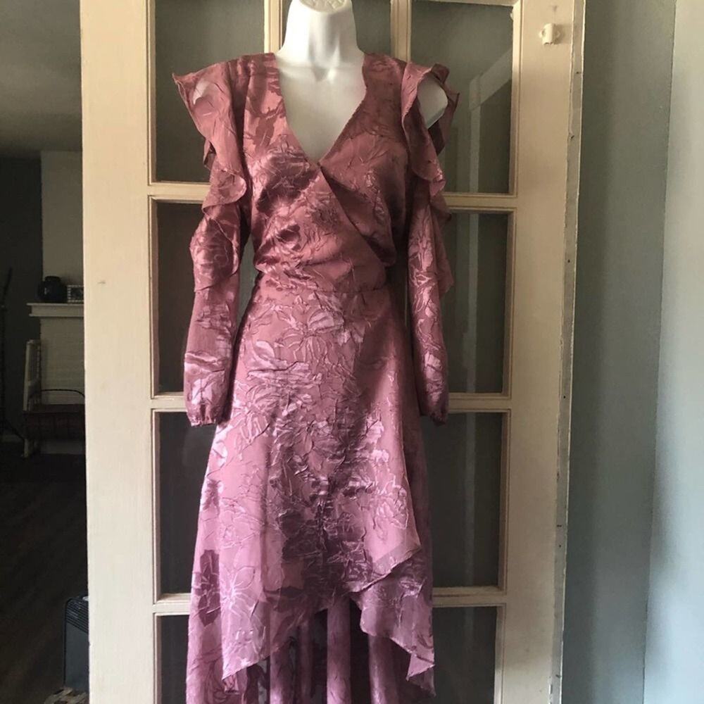 Revolver‎ Devlin Cold Shoulders Wrap Dress - Picture 3 of 8